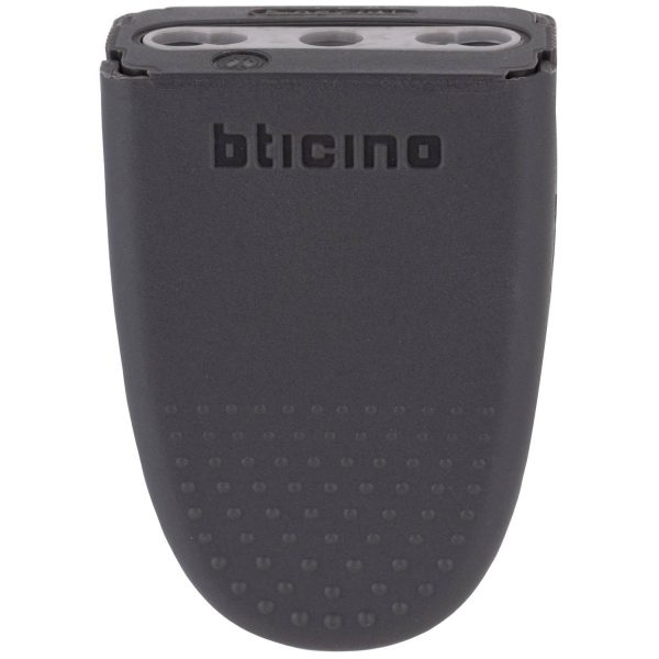 Enchufe hembra volante 2p+t 16 A Gris