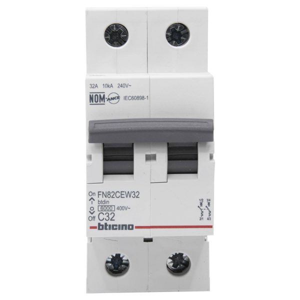 Interruptor automático 32A
