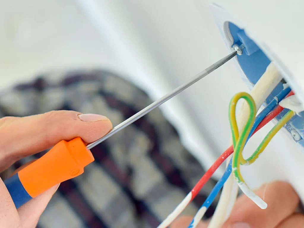 Cómo arreglar un timbre que no suena_03